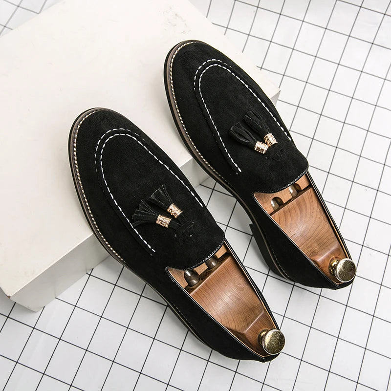 Velvet Charm Men's Tassel Loafers